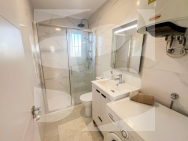 A · La Revente TORREVIEJA · Torrevieja