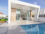 Villa · Nouvelle construction TORREVIEJA · Torreta Florida