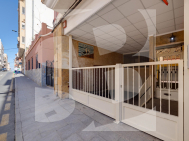 A · Odsprzedaż TORREVIEJA · Centro - Muelle Pesquero