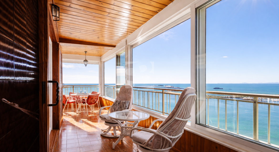 A · Resale TORREVIEJA · Playa del Acequión