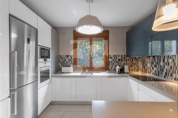 Вилла - Продажа - TORREVIEJA - Rocio del Mar