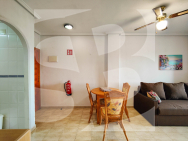 A · La Revente TORREVIEJA · El Acequión - Los Náufragos