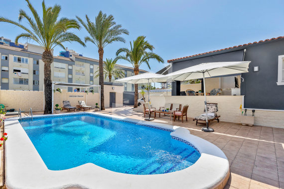 Villa - Segunda Mano - TORREVIEJA - Rocio del Mar