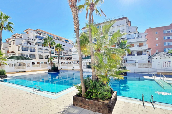 Апартамент - Продажа - TORREVIEJA - La Mata
