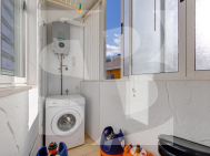 p · La Revente ALMORADÍ · Almoradi