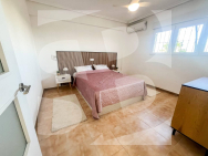 A · La Revente TORREVIEJA · Torrevieja