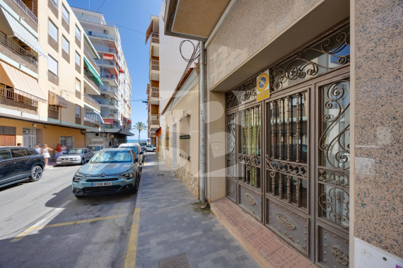 A - Продажа - TORREVIEJA - Playa Del Cura