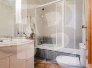 A · Odsprzedaż TORREVIEJA · Parque de Las Naciones