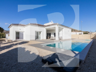 Villa · Obra Nueva Pinoso · Lel