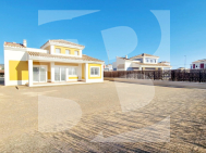Villa · New Build Lorca · Purias