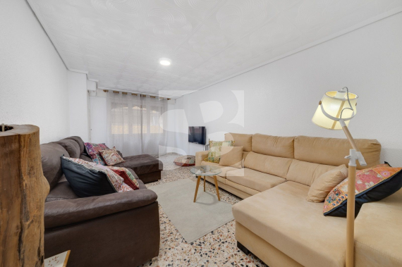 Apartment - Odsprzedaż - TORREVIEJA - Playa De Los Locos