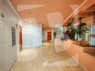 A · La Revente TORREVIEJA · El Acequión - Los Náufragos