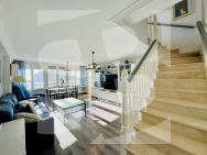 Attique · La Revente La Mata · Alanis