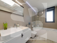 v · Segunda Mano TORREVIEJA · Los Balcones