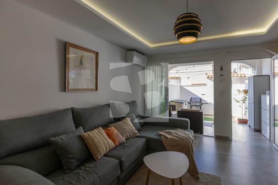 T - Продажа - TORREVIEJA - Nueva Torrevieja