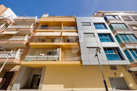 p - Продажа - TORREVIEJA - Playa del Acequión
