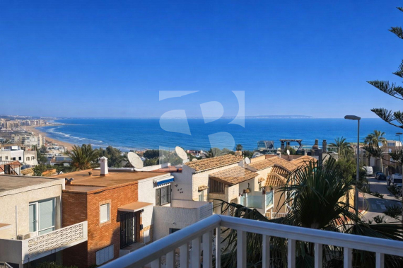 A - La Revente - TORREVIEJA - La Mata