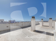 A · Odsprzedaż TORREVIEJA · Centro - Muelle Pesquero