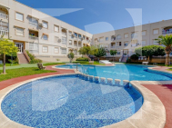 A · La Revente TORREVIEJA · El Acequión - Los Náufragos