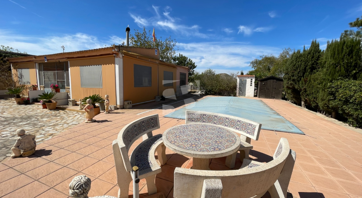  · La Revente Rojales