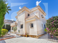 Villa · Segunda Mano ORIHUELA COSTA · Playa Flamenca