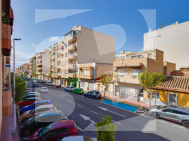 A · La Revente TORREVIEJA · Centro - Muelle Pesquero