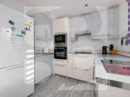 p · La Revente ALMORADÍ · Almoradi