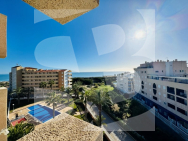 Attique · La Revente La Mata · Alanis