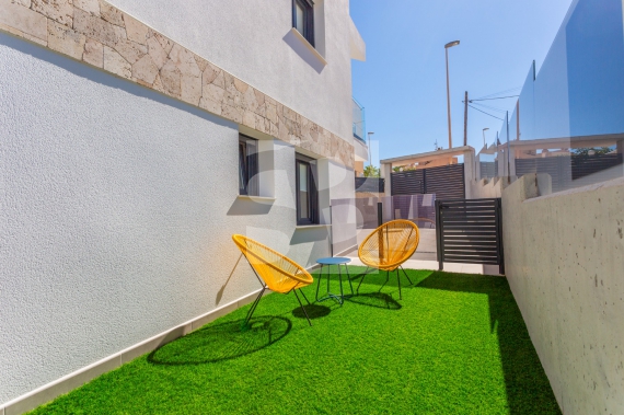 Villa - Nouvelle construction - TORREVIEJA - La Mata