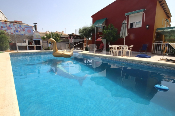 Villa - Resale - ORIHUELA COSTA - Punta Prima