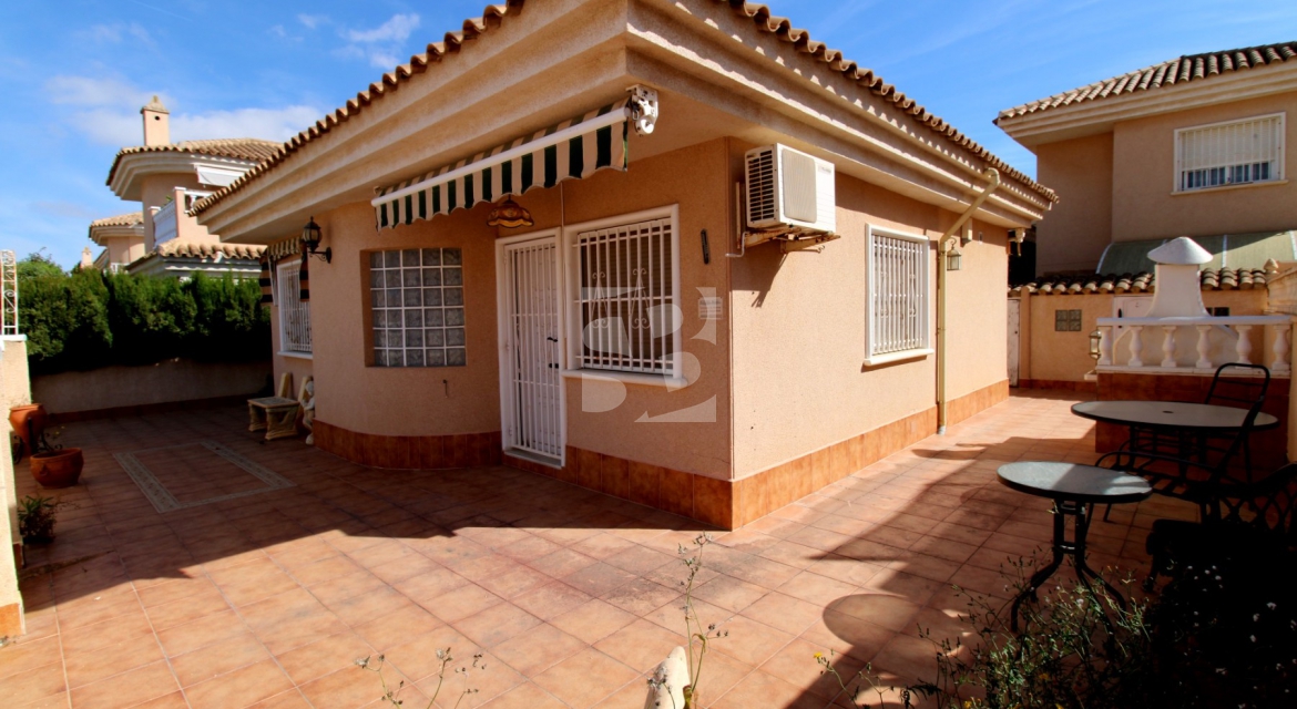 Смежный дом · Продажа ORIHUELA COSTA · Los Altos