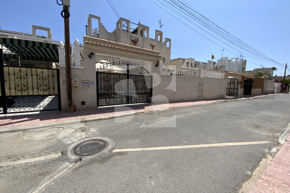 Dúplex - Resale - TORREVIEJA - Carrefour Area