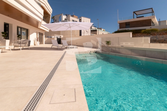 Villa - Nouvelle construction - ORIHUELA COSTA - Campoamor