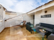 Row house · Resale ORIHUELA COSTA · Punta Prima
