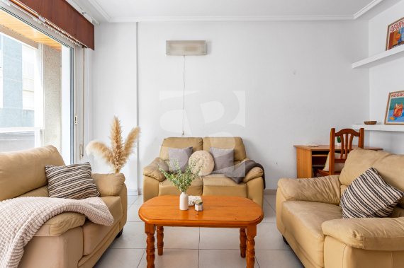 Апартамент - Продажа - TORREVIEJA - Playa Del Cura