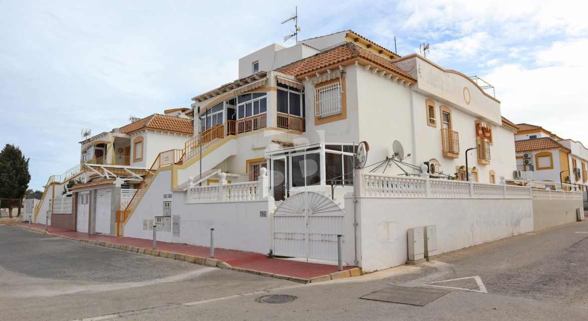 Bungalow · Resale TORREVIEJA · Centro