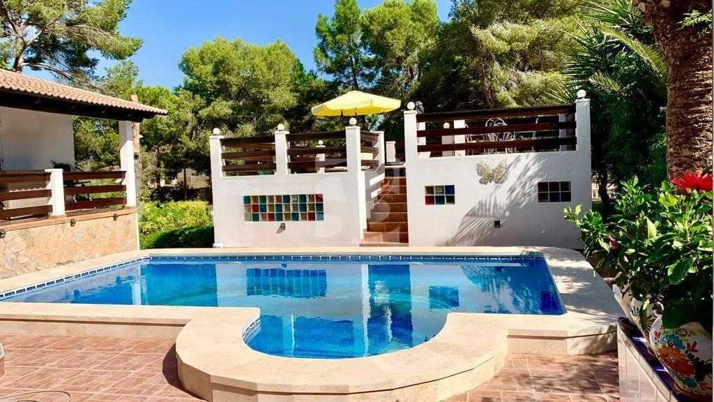 Villa · Resale TORREVIEJA · Los Balcones