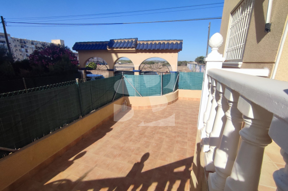 Apartment - Odsprzedaż - TORREVIEJA - 