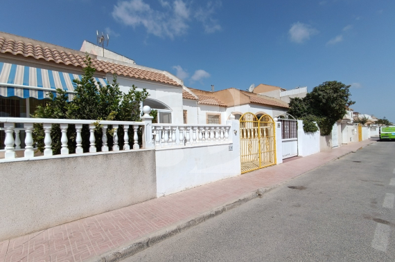 Бунгало - Продажа - TORREVIEJA - Зона Карефур