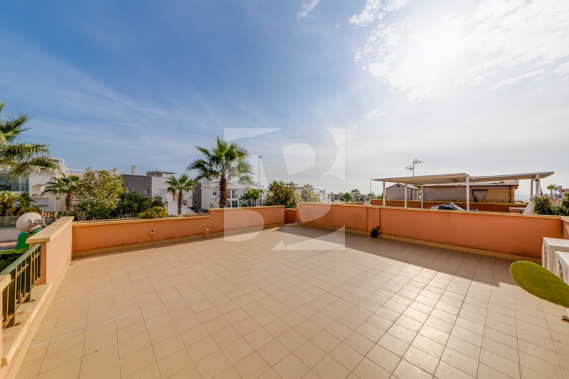 Бунгало - Продажа - TORREVIEJA - Aguas Nuevas