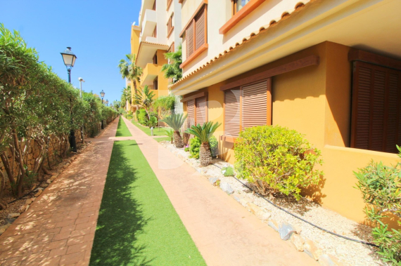 Апартамент - Продажа - ORIHUELA COSTA - Punta Prima