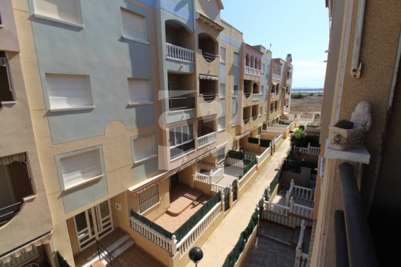 Апартамент - Продажа - TORREVIEJA - La Mata Pueblo