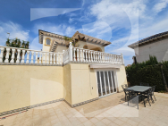 Villa · Resale ORIHUELA COSTA · La Zenia