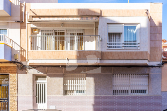 Apartment - Resale - Torrevieja Centro - Torrevieja