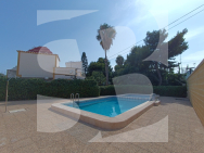 Row house · Resale TORREVIEJA · Carrefour Area