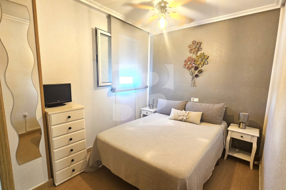 Apartamento - Segunda Mano - TORREVIEJA - Centro