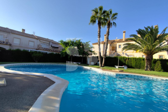 Бунгало - Продажа - TORREVIEJA - Aguas Nuevas