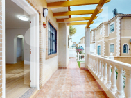 Apartment · Resale ORIHUELA COSTA · Villamartin