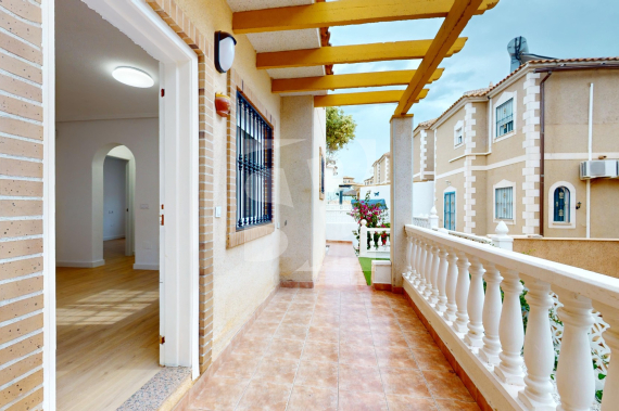 Апартамент - Продажа - ORIHUELA COSTA - Villamartin