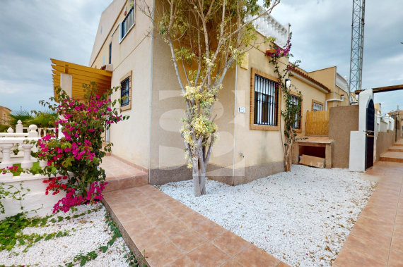 Апартамент - Продажа - ORIHUELA COSTA - Villamartin